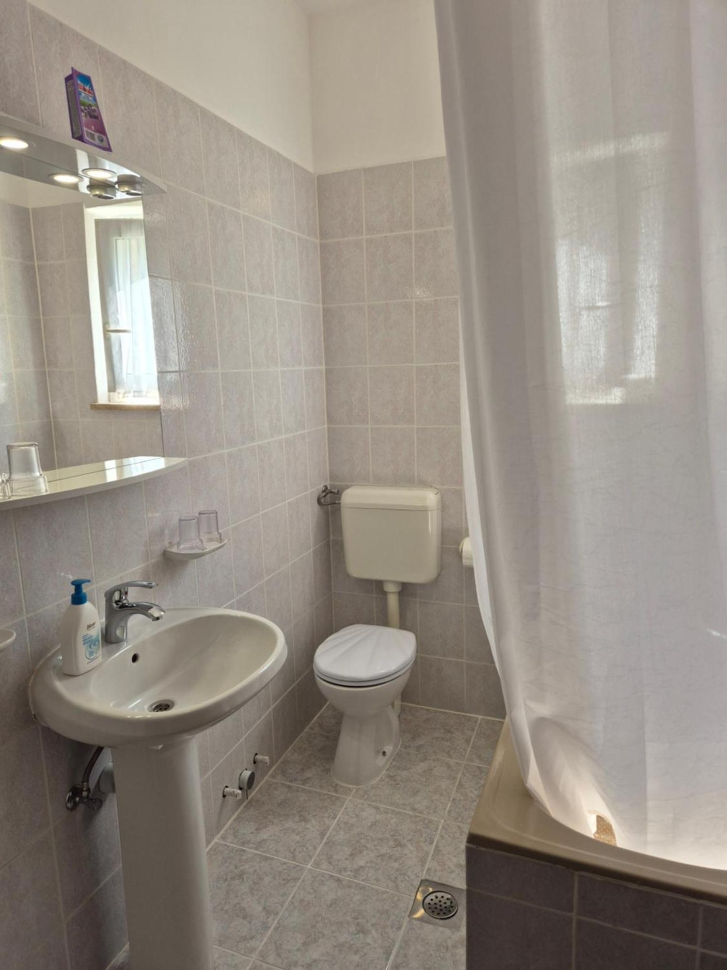 Apartmani Adria Abbázia Kültér fotó